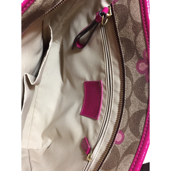 Coach shoulder bag